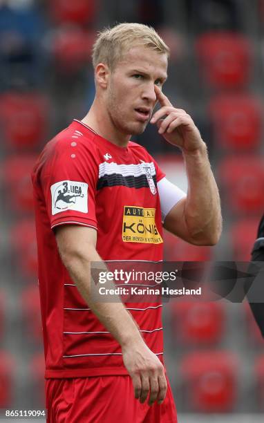 Jens Moeckel of Erfurt reacts during the 3.Liga match between FC Rot-Weiss Erfurt and Hallescher FC at Arena Erfurt on October 21, 2017 in Erfurt,...