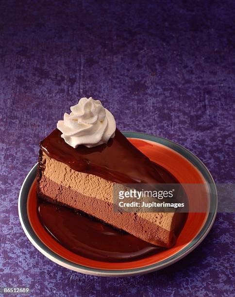 slice of mud pie - ice cream cake stock pictures, royalty-free photos & images