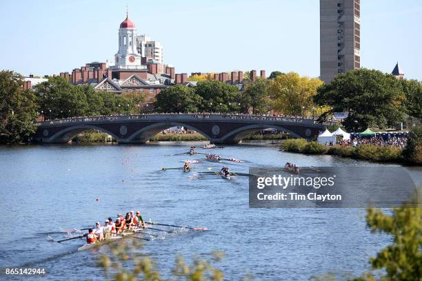 Boston Rowing Scene Crew Rowing Boston Photos and Premium High Res Pictures - Getty Images