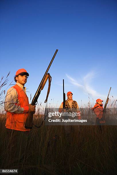 Hunter Dig Two Rifles 27,938 Three Gun Stock Photos, High-Res Pictures, and Images - Getty Images