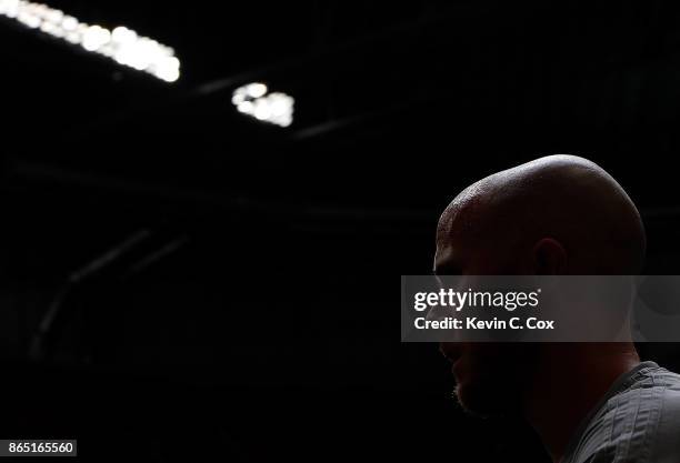 Michael Bradley of Toronto FC walks off the pitch after warmups prior to facing the Atlanta United at Mercedes-Benz Stadium on October 22, 2017 in...