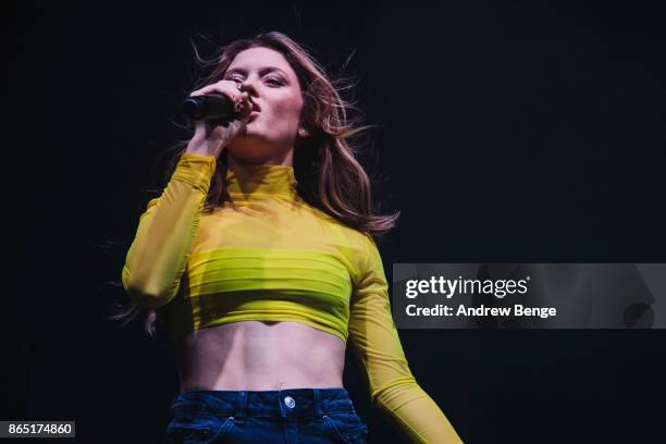 Zara Larsson performs at O2 Academy Leeds on October 22, 2017 in Leeds, England.