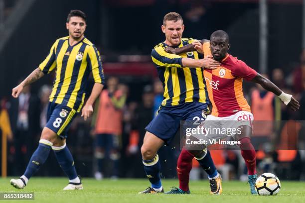 Ozan Tufan of Fenerbahce SK, Vincent Janssen of Fenerbahce SK, Papa Alioune N'Diaye of Galatasaray SK during the Turkish Spor Toto Super Lig football...