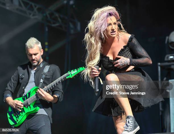 Heidi Shepherd and Henry Flury of Butcher Babies perform on Day 2 of Monster Energy Aftershock Festival 2017 at Discovery Park on October 22, 2017 in...