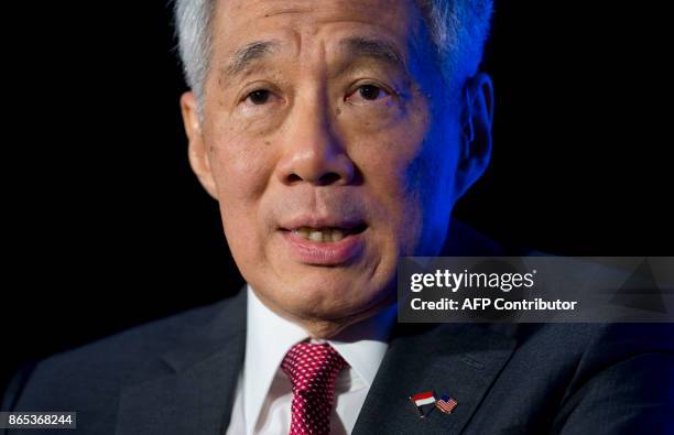 Singapore's Prime Minister Lee Hsien Loong speaks at the Economic Club of Washington in Washington, DC, October 23, 2017. / AFP PHOTO / SAUL LOEB