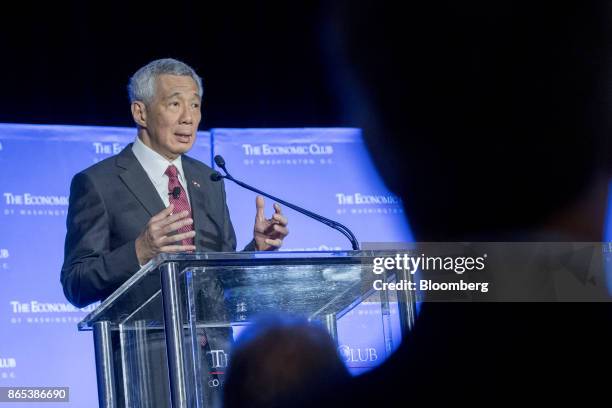 Lee Hsien Loong, Singapore's prime minister, speaks during an Economic Club of Washington event in Washington, D.C., U.S., on Monday, Oct. 23, 2017....