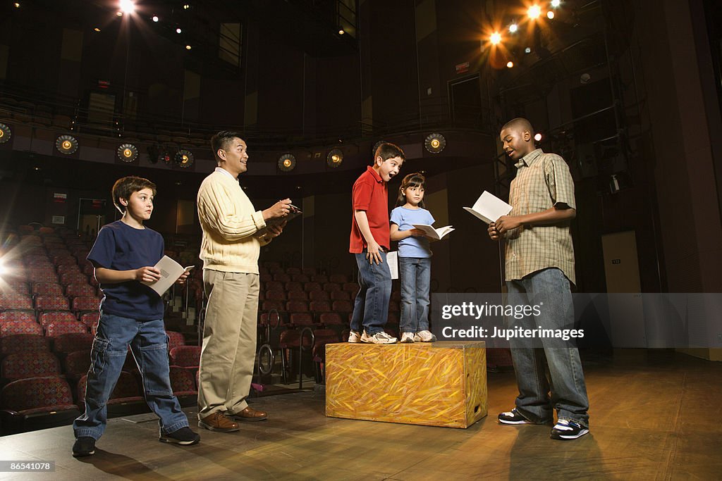 Student Play Example Teacher And Students Practicing A Play High-Res Stock Photo - Getty Images