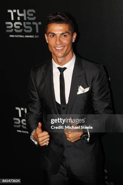 Cristiano Ronaldo arrives for The Best FIFA Football Awards - Green Carpet Arrivals on October 23, 2017 in London, England.
