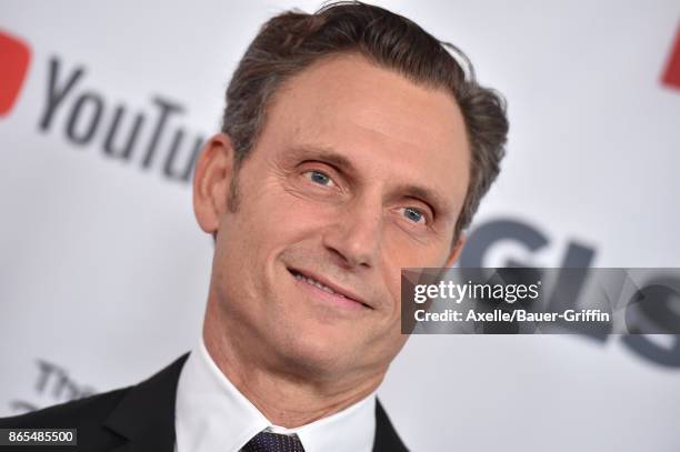 Actor Tony Goldwyn arrives at the 2017 GLSEN Respect Awards at the Beverly Wilshire Four Seasons Hotel on October 20, 2017 in Beverly Hills,...