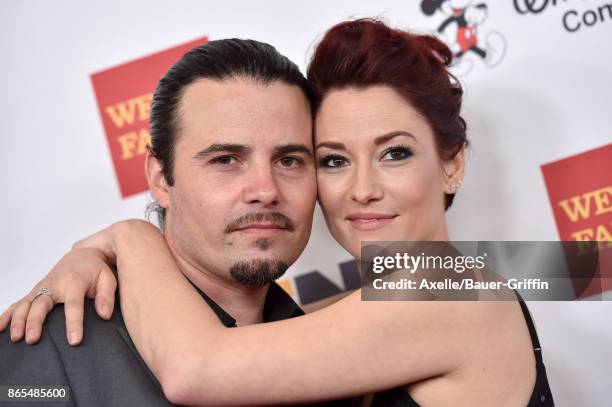 Actors Nathan West and Chyler Leigh arrive at the 2017 GLSEN Respect Awards at the Beverly Wilshire Four Seasons Hotel on October 20, 2017 in Beverly...