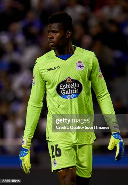 Francis Uzoho of Deportivo de La CoruÃ±a looks on during the La Liga match between Deportivo La Coruna and Girona at Riazor Stadium on October 23,...