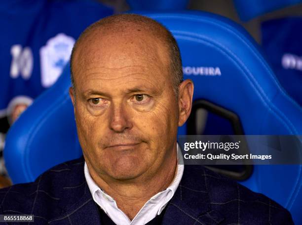 Pepe Mel the manager of Deportivo de La Coruna looks on prior to the La Liga match between Deportivo La Coruna and Girona at Riazor Stadium on...