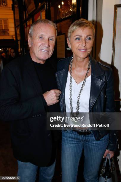 Actor Yves Renier and his wife Karin attend the "Ramses II" Theater Play at Theatre des Bouffes Parisiens on October 23, 2017 in Paris, France.