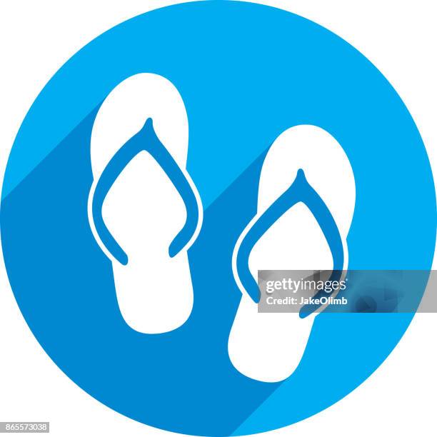 ilustrações de stock, clip art, desenhos animados e ícones de flip flop icon silhouette - chinelo de dedo
