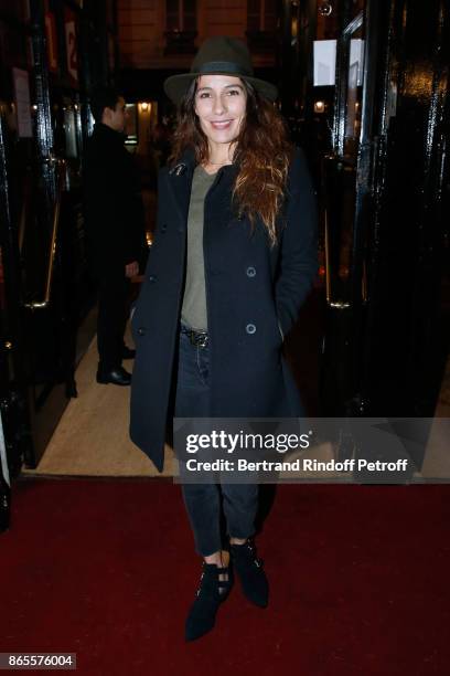 Actress Zoe Felix attends the "Ramses II" Theater Play at Theatre des Bouffes Parisiens on October 23, 2017 in Paris, France.