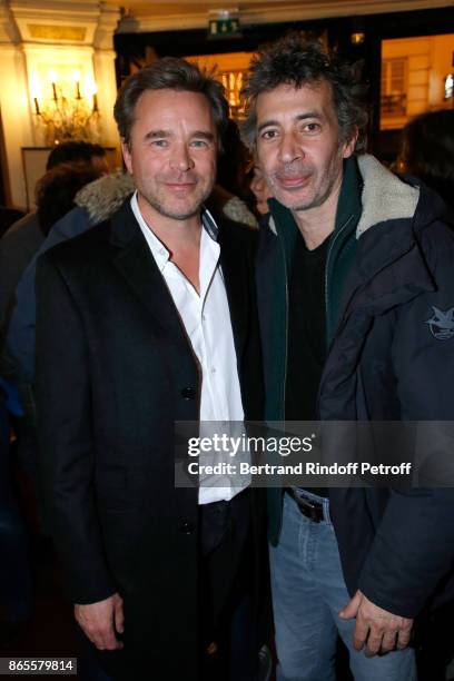 Guillaume de Tonquedec and Actor of the piece Eric Elmosnino attend the "Ramses II" Theater Play at Theatre des Bouffes Parisiens on October 23, 2017...