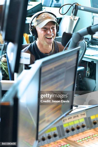 Recording Artist Kenny Chesney visits SiriusXM Host Storme Warren at SiriusXM Studios on October 23, 2017 in Nashville, Tennessee.