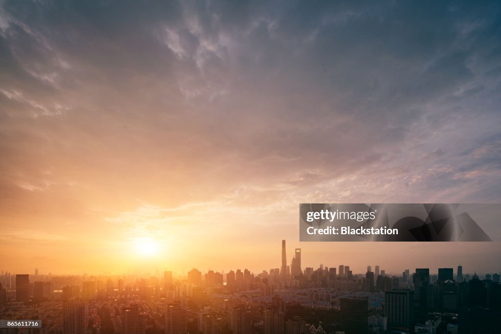 With the sunshine and clouds above the horizon