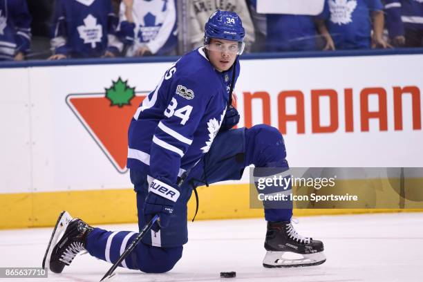 Julian Matthews 963 Julian Matthews Stock Photos, High-Res Pictures, and Images - Getty ...