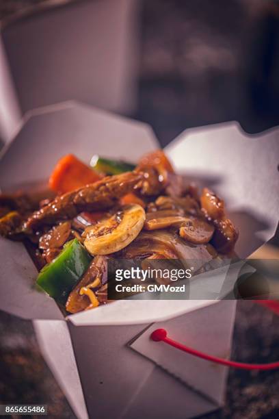 spicy kung pao chicken - kung pao stock pictures, royalty-free photos & images