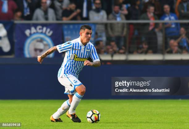 Federico Viviani of Spal in action during the Serie A match betweenSpal and US Sassuolo at Stadio Paolo Mazza on October 22, 2017 in Ferrara, Italy.