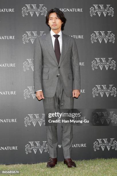 South Korean actor Hyun Bin attends Diageo Korea 'W Signature 12 by Windsor' Launch Photocall at The British Embassy in Seoul on October 24, 2017 in...