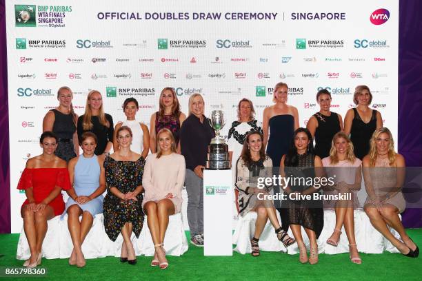 Kiki Bertens of Netherlands, Johanna Larsson of Sweden, Yi-Fan Xu of China, Gabriela Dabrowski of Canada, WTA Legend Ambassador Martina Navratilova...