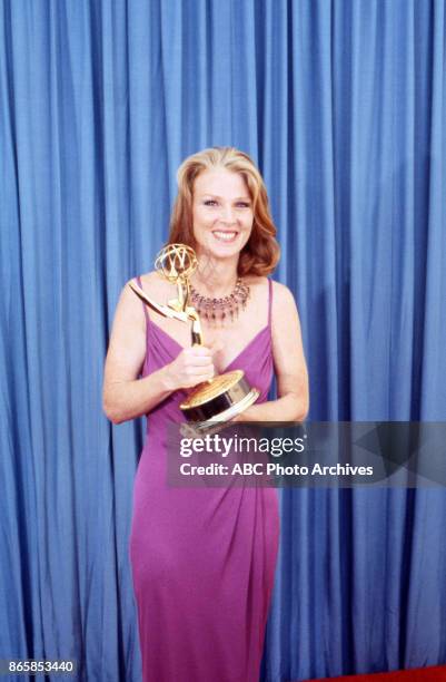 Mariette Hartley holding Emmy Award at The 31st Annual Primetime Emmy Awards on September 9, 1979 at the Pasadena Civic Auditorium, California