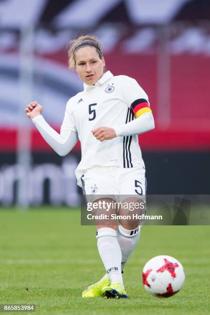 Babett Peter of Germany controls the ball during the 2019 FIFA Women's World Championship Qualifier match between Germany and Faroe Islands at...