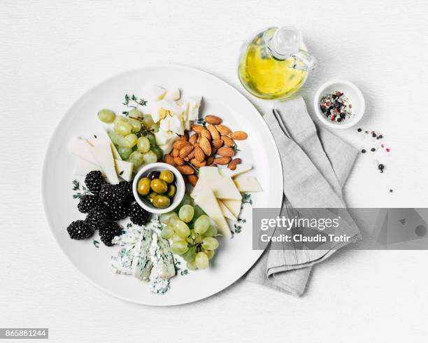 appetizer/antipasto - torchon photos et images de collection