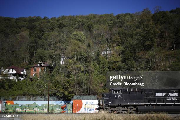 Norfolk Southern Corp. Coal train passes through Northfork, West Virginia, U.S., on Thursday, Oct. 19, 2017. Norfolk Southern Corp. Is scheduled to...