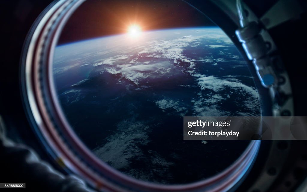 De La Tierra Fondo De Pantalla De Ciencia Ficción Espacial Increíblemente Hermosos Planetas Galaxias Oscura Y Fría Belleza Del Universo Sin Fin Elementos De Esta Imagen Proporcionada Por La Nasa Foto de De La Tierra Fondo De Pantalla De Ciencia Ficción Espacial Increíblemente Hermosos Planetas Galaxias Oscura Y Fría Belleza Del Universo Sin Fin Elementos De Esta Imagen Proporcionada Por La Nasa Foto de