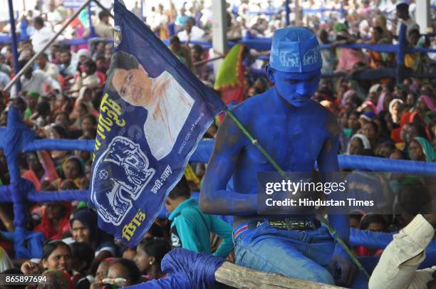 Supporters seen during the BSP chief Mayawati rally in Azamgarh on October 24, 2017 in Varanasi, India.
