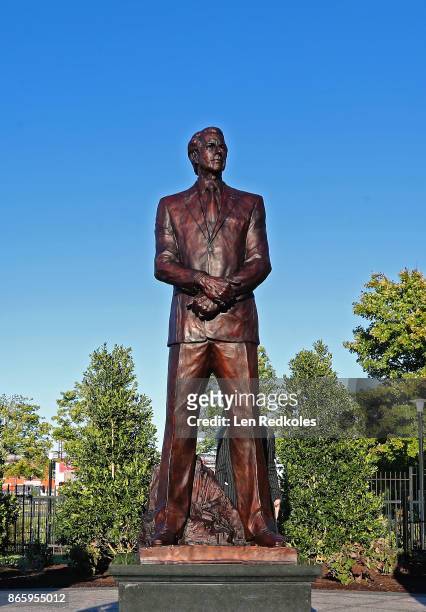 Statue of late Philadelphia Flyers Owner and Founder Ed Snider was unveiled during an afternoon ceremony on October 19, 2017 at the Wells Fargo...