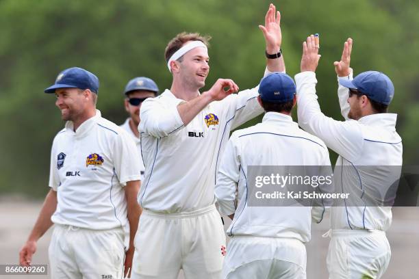 Michael Rae Nz 655 Michael Coburn Stock Photos, High-Res Pictures, and Images - Getty ...