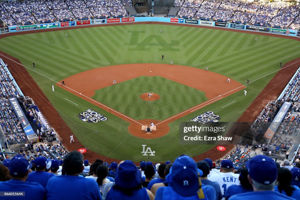 World Series - Houston Astros v Los Angeles Dodgers - Game One