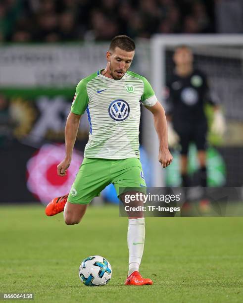 Ignacio Camacho of Wolfsburg controls the ball during the Bundesliga match between VfL Wolfsburg and TSG 1899 Hoffenheim at Volkswagen Arena on...