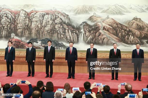 Han Zheng, Wang Huning, Li Zhanshu, Xi Jinping, Li Keqiang, Wang Yang and Zhao Leji attends the greets the media at the Great Hall of the People on...