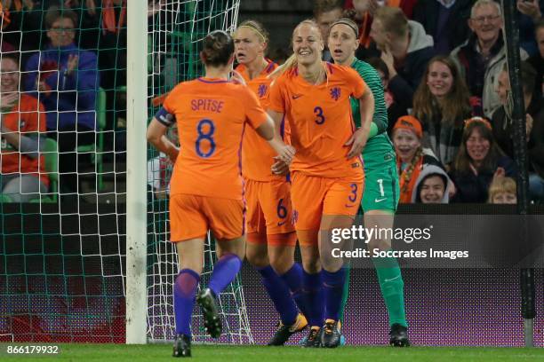 Sari van Veenendaal of Holland Women stops a penalty and celebrates it with Sherida Spitse of Holland Women, Anouk Dekker of Holland Women, Stefanie...