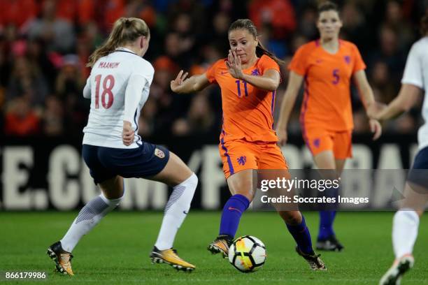 Frida Maanum of Norway Women, Lieke Martens of Holland Women during the World Cup Qualifier Women match between Holland v Norway at the Noordlease...