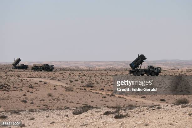 patriot launchers of the israeli army - sam stock-fotos und bilder