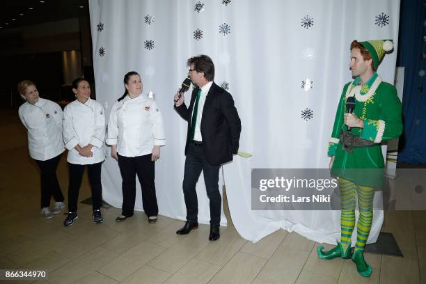 Chefs Kate Sullivan, Elisa Strauss, Penny Stankiewicz, PLJ on air talent Race Taylor and actor Eric Williams attend the unveiling of The Big Apple's...