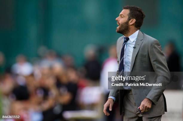 United head coach Ben Olsen reacts from the bench against the New York Red Bulls in the first half of the final MLS game at RFK Stadium on October...