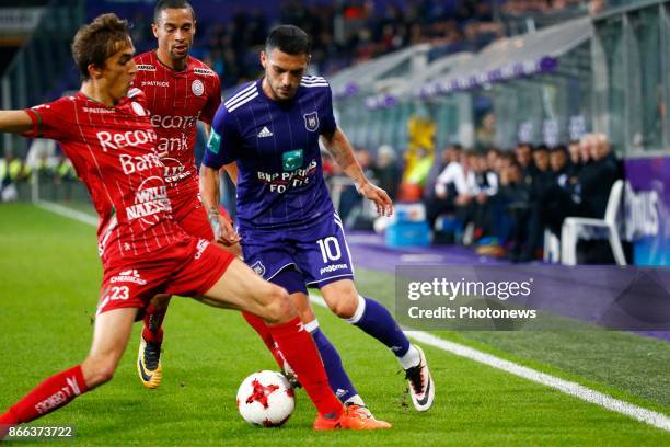 Nicolae Stanciu midfielder of RSC Anderlecht and Julien De Sart midfielder of SV Zulte Waregem during the Jupiler Pro League match between RSC...