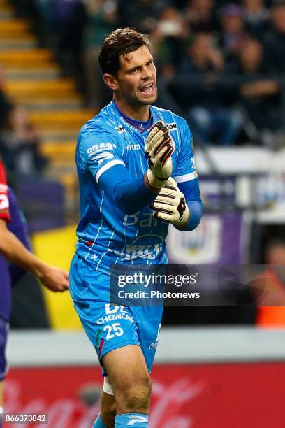 150 Louis Bostyn Photos & High Res Pictures Getty Images