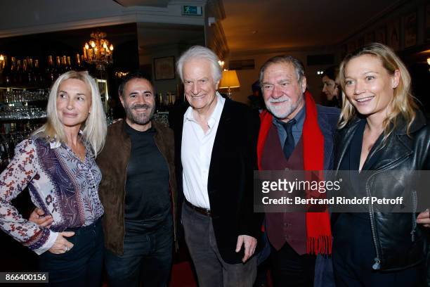 Isabelle Doval, her husband Jose Garcia, actor of the piece Andre Dussollier, Pierre Santini and Caroline Vigneaux attend the "Novecento" 200th...
