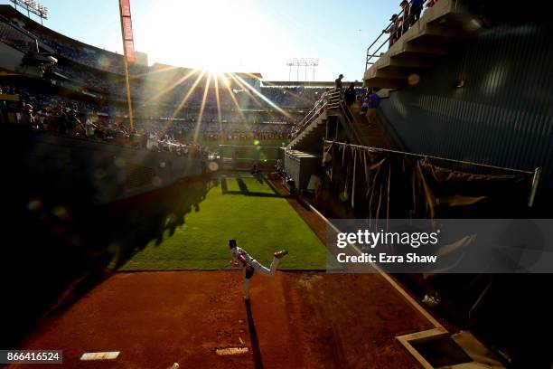 Justin Verlander of the Houston Astros throws in the bullpen before game two of the 2017 World Series against the Los Angeles Dodgers at Dodger...
