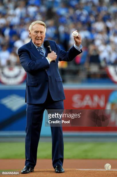 Former Los Angeles Dodgers broadcaster Vin Scully addresses fans before game two of the 2017 World Series between the Houston Astros and the Los...