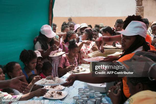 Madagascar Rituals Madagascar Traditional Food Photos and Premium High Res Pictures ...