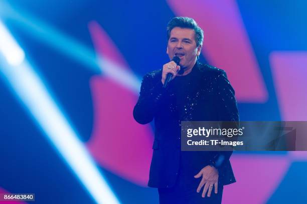 Thomas Anders performs the 'Schlagerboom - Das Internationale Schlagerfest' at Westfalenhalle on October 21, 2017 in Dortmund, Germany.